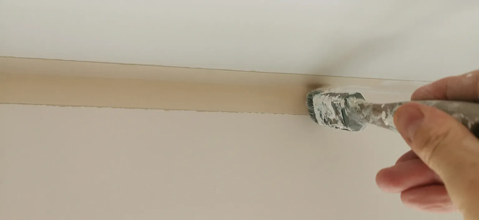 Replacing loose joining tape